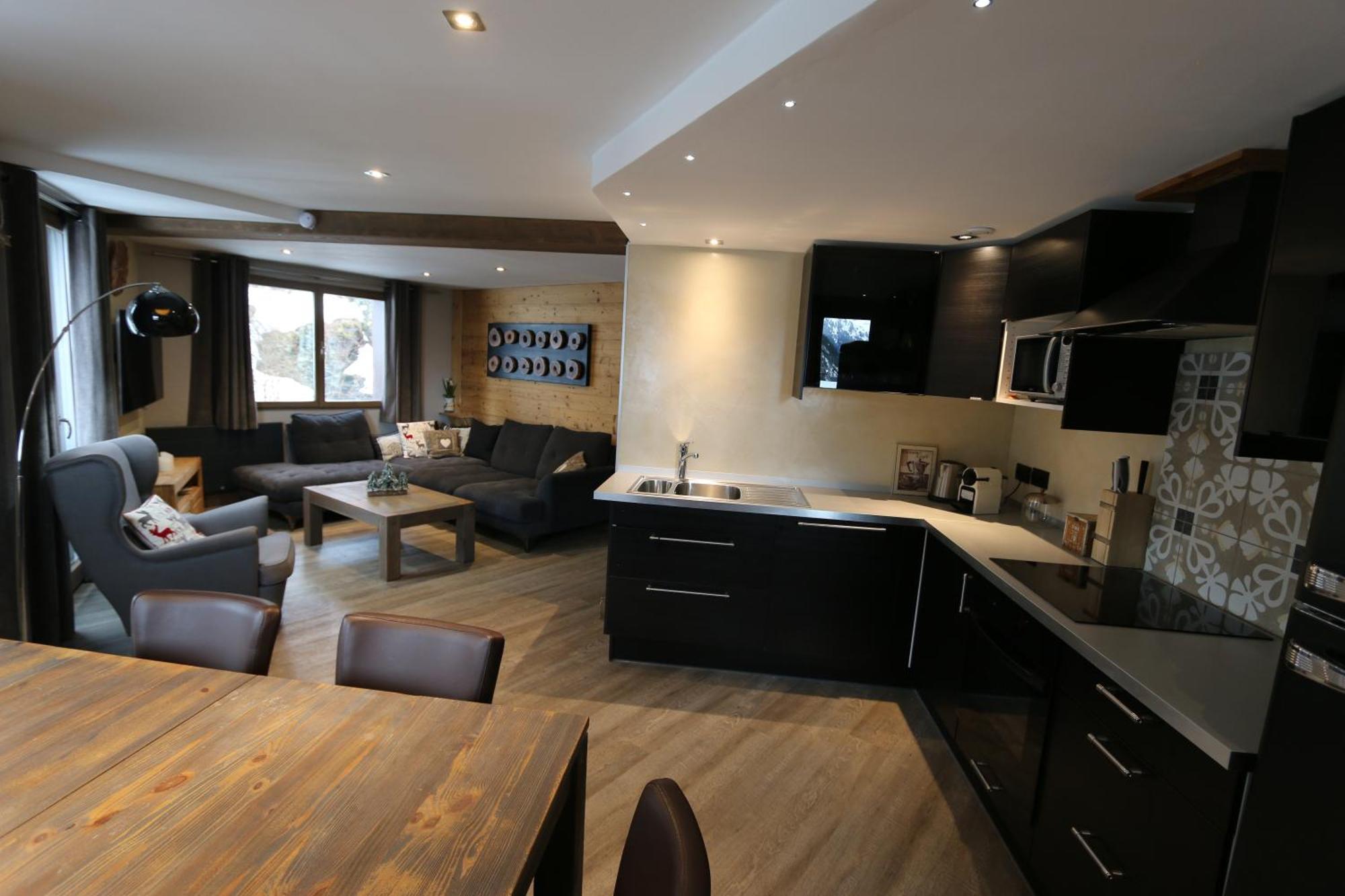 Edelweiss Hotel 3*